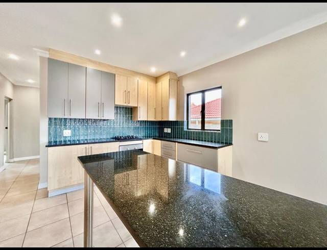 3 BEDROOM HOUSE FOR SALE IN MELODIE